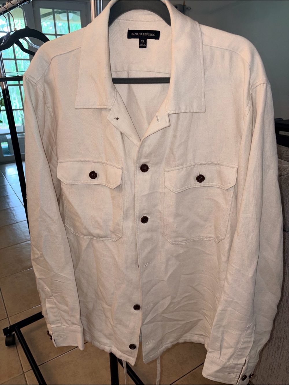 Banana Republic Men's Off-White Button-Front Shirt Jacket
